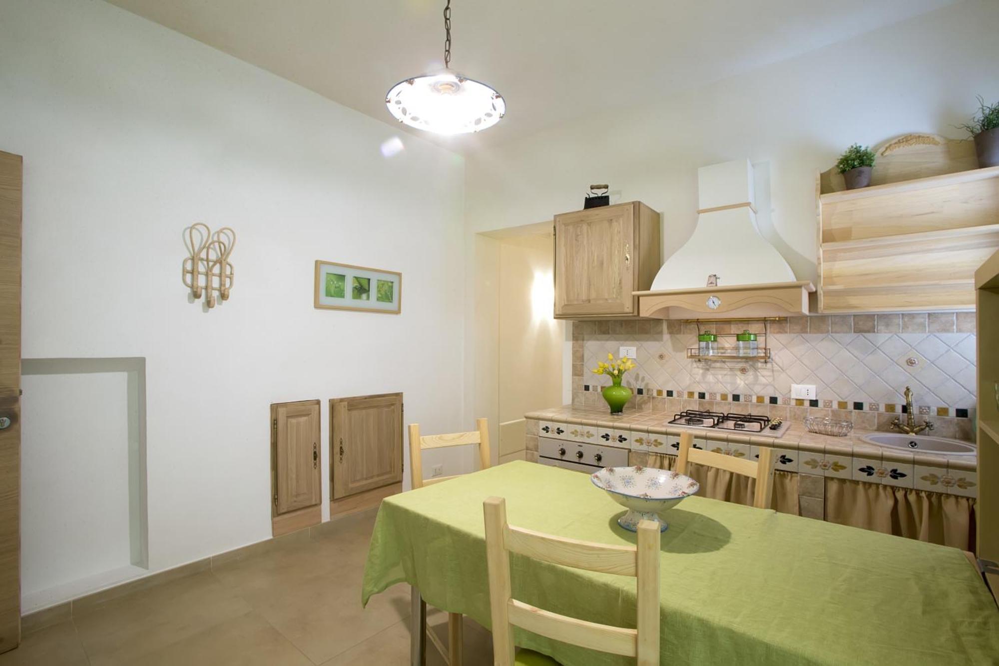 Il Cortile Fiorito Apartment Трапани Стая снимка
