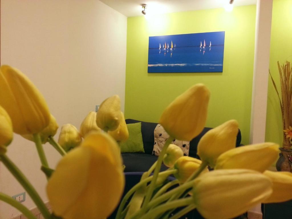 Il Cortile Fiorito Apartment Трапани Екстериор снимка