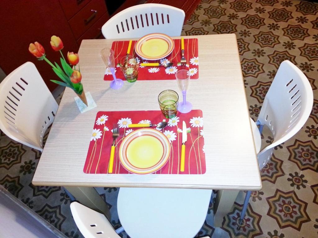 Il Cortile Fiorito Apartment Трапани Екстериор снимка